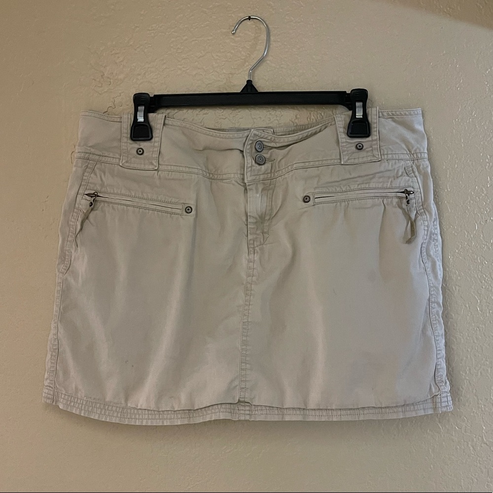 Stretch Khaki Skort, Size 12